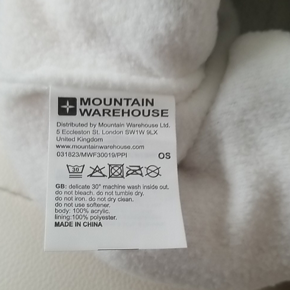 Mountain Warehouse Hat & Mittens - Picture 3 of 4